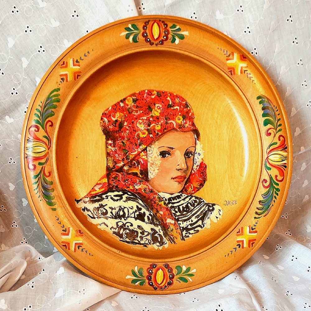 Hand-Painted Decorative Romanian Wood Large Plate.